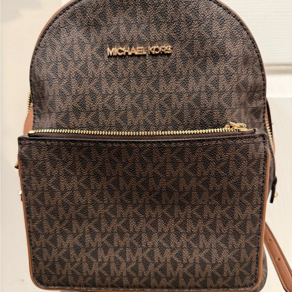 Michael Kors Tan and Gold Interior Bag